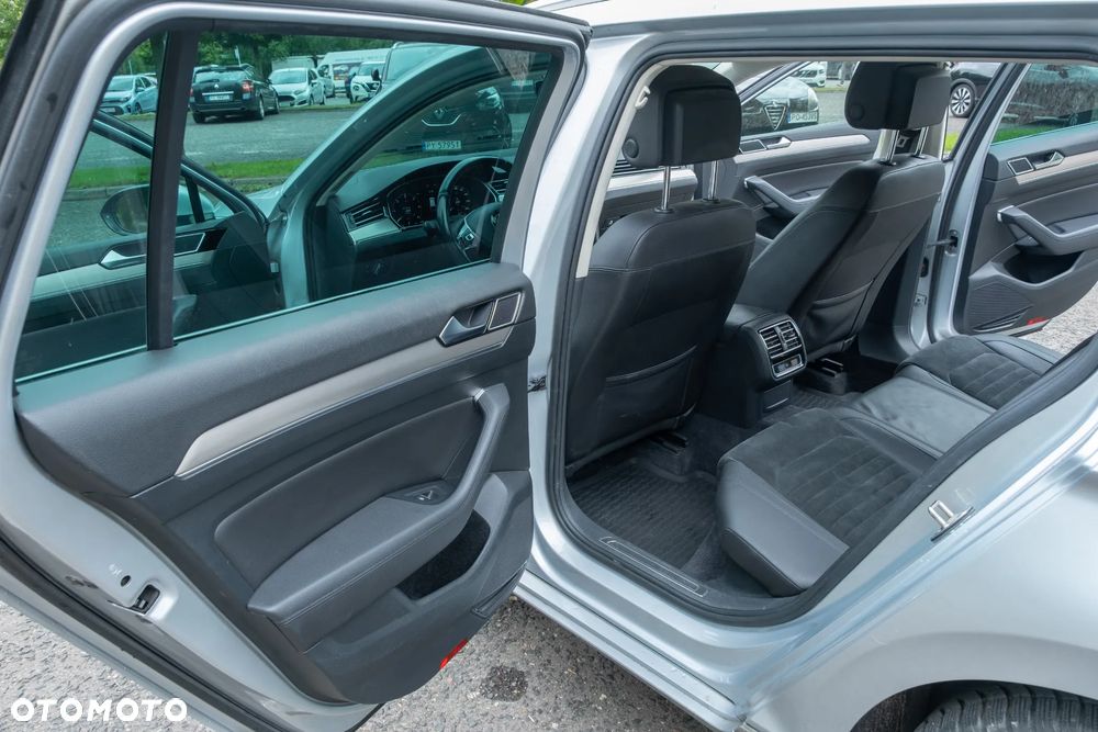 Volkswagen Passat 2.0 TDI BMT Highline DSG - 16