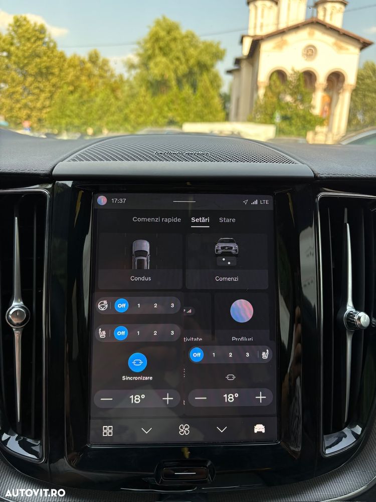 Volvo XC 60 T8 AWD Recharge Ultimate Black Edition - 27