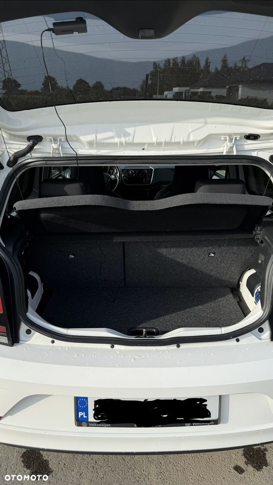Volkswagen up! 1.0 move - 10