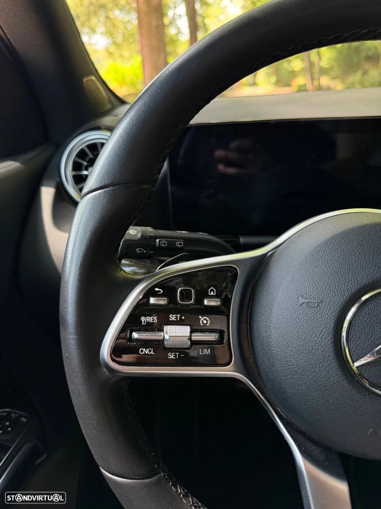 Mercedes-Benz GLA 250 e 8G-DCT Special Edition - 25