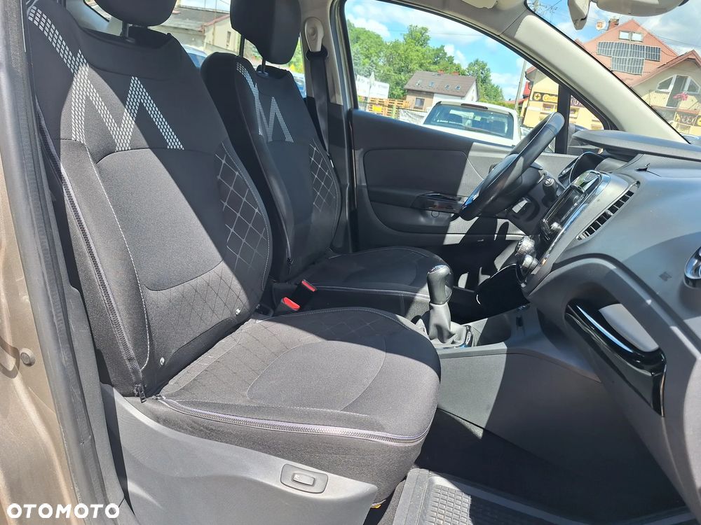 Renault Captur ENERGY TCe 90 Start&Stop Luxe - 24