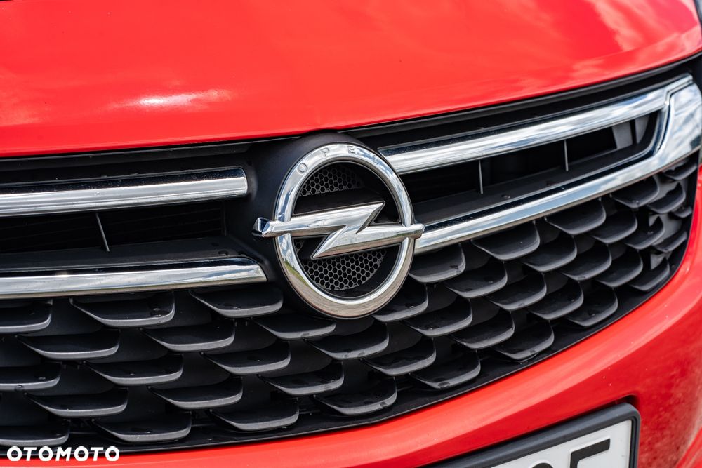 Opel Astra 1.6 T Dynamic S&S - 5