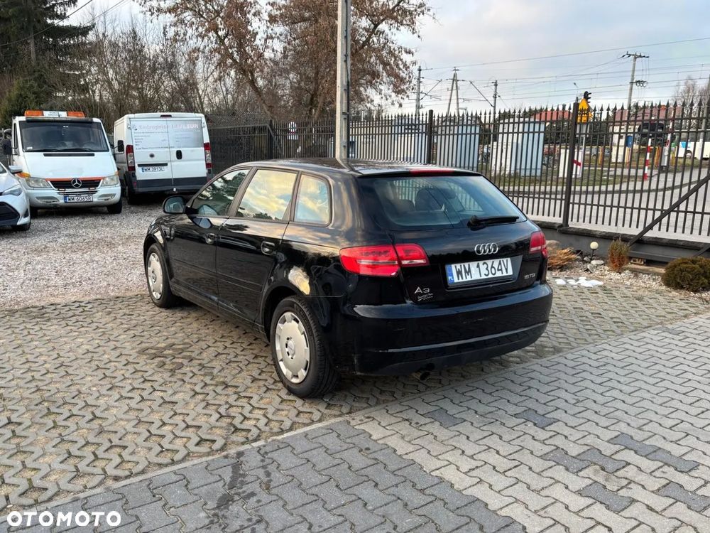 Audi A3 Sportback - 7