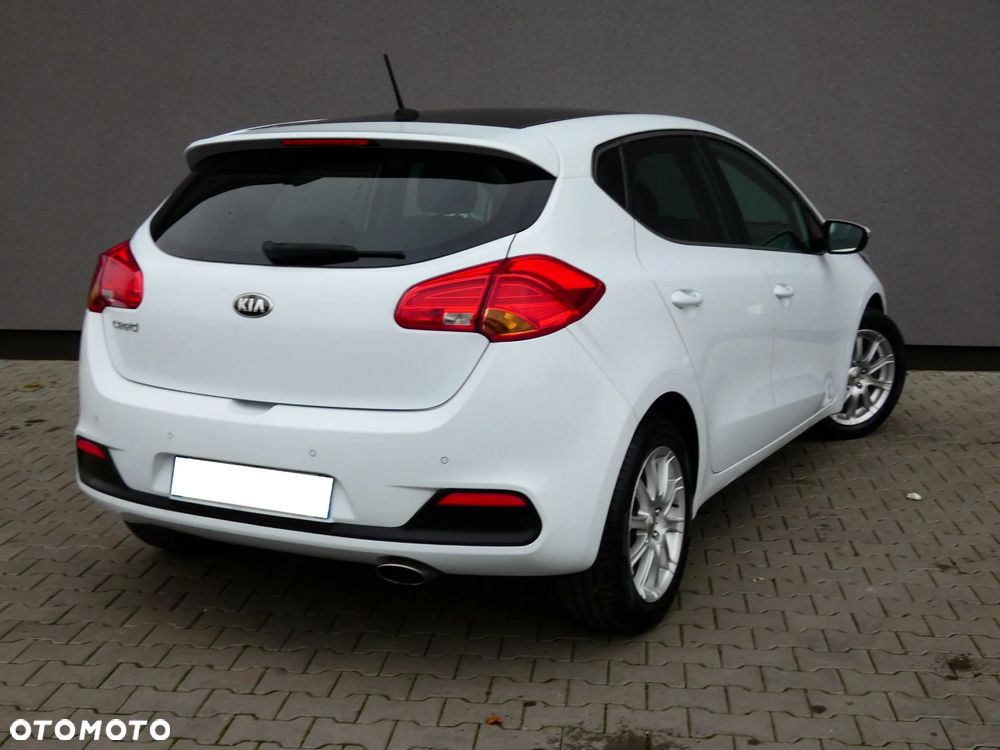 Kia Ceed 1.6 GDI Business Line - 8