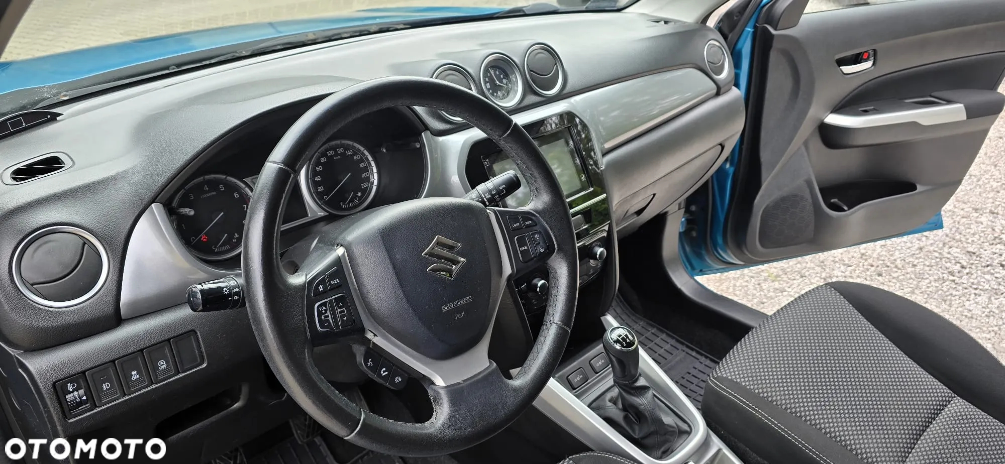 Suzuki Vitara 1.6 Premium 2WD - 9