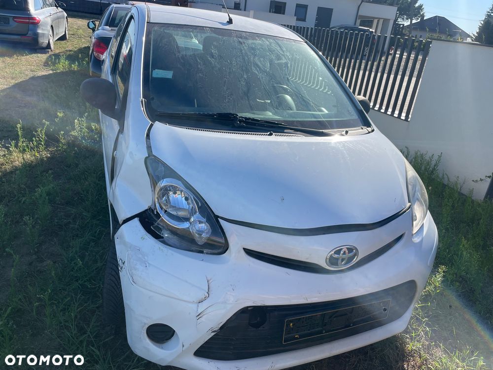 Toyota Aygo - 2