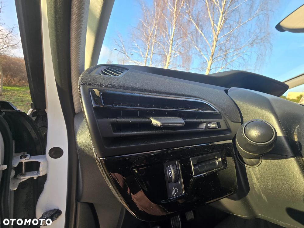 Citroën C4 Grand Picasso e-HDi 115 Intensive - 23