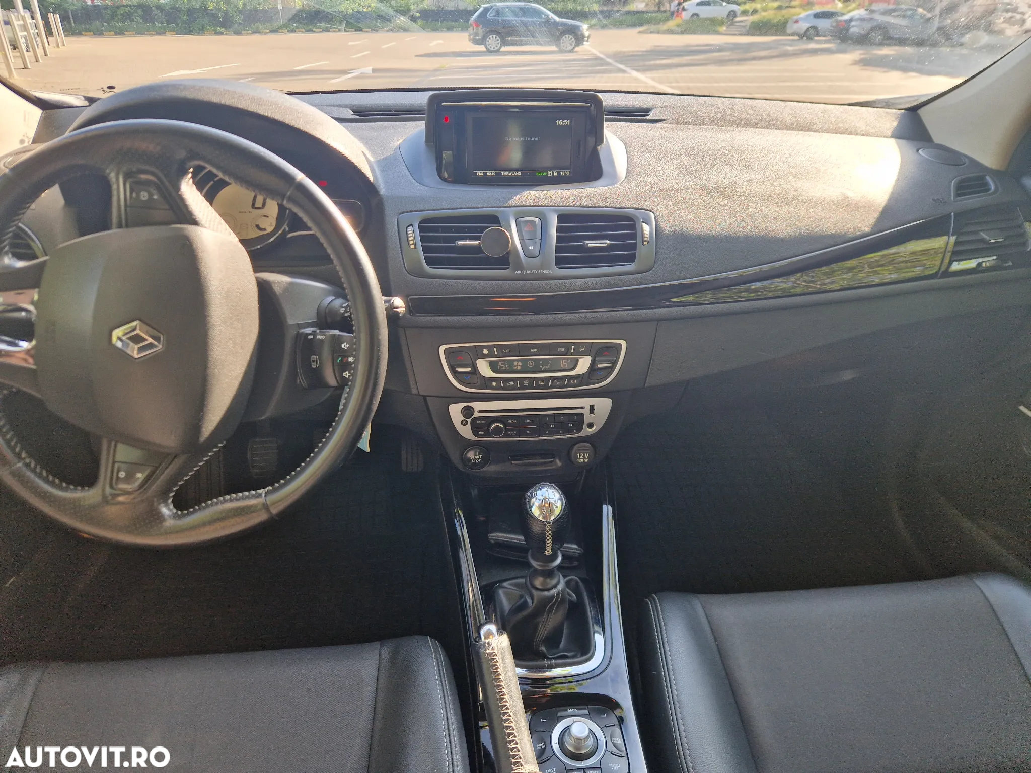 Renault Megane BLUE dCi 115 BOSE EDITION - 2