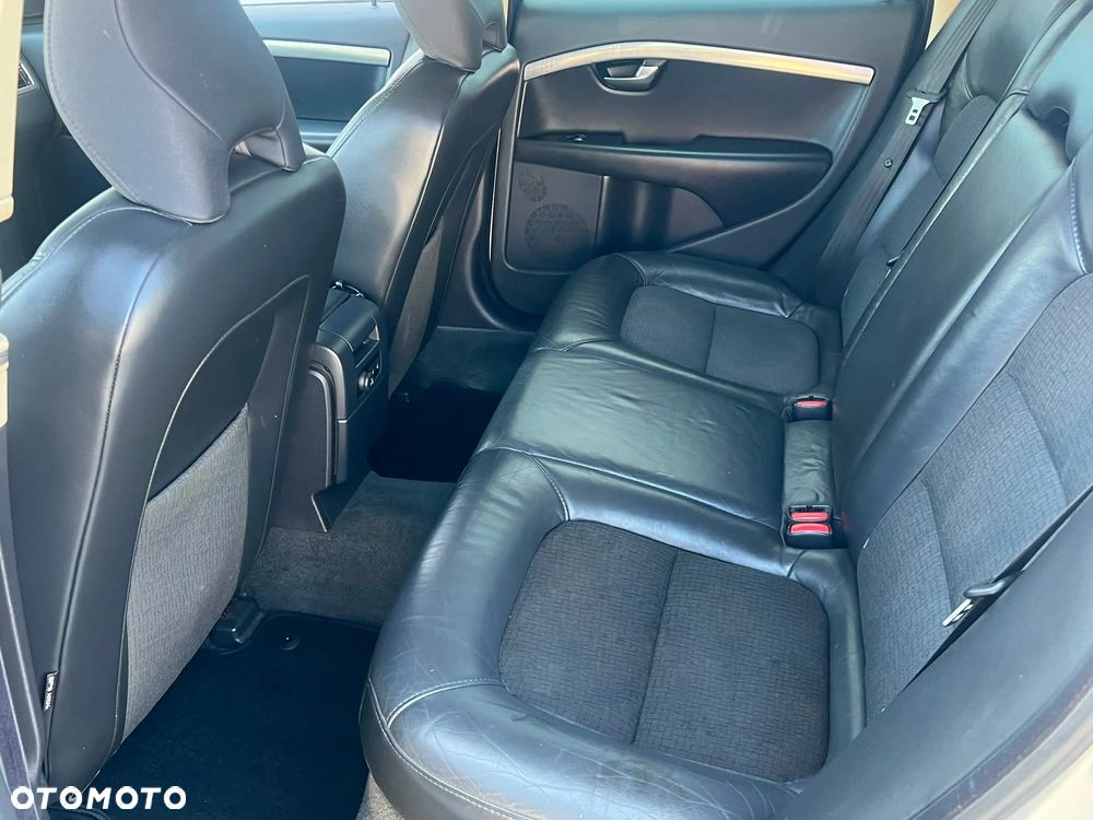 Volvo V70 D5 AWD Summum - 19
