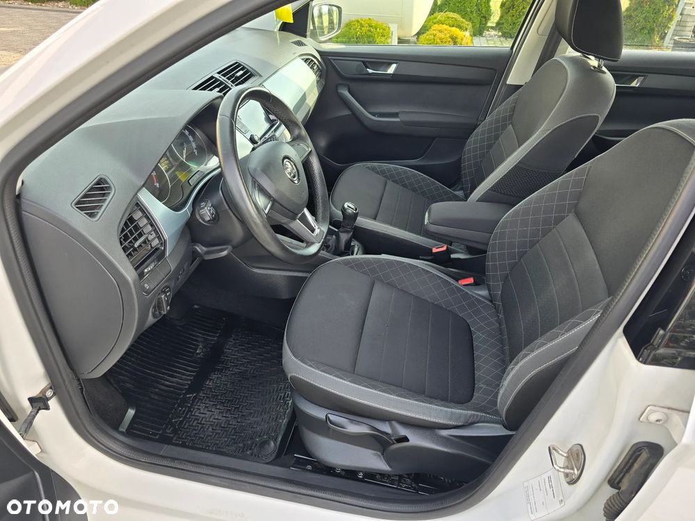 Skoda Fabia 1.0 Ambition - 7