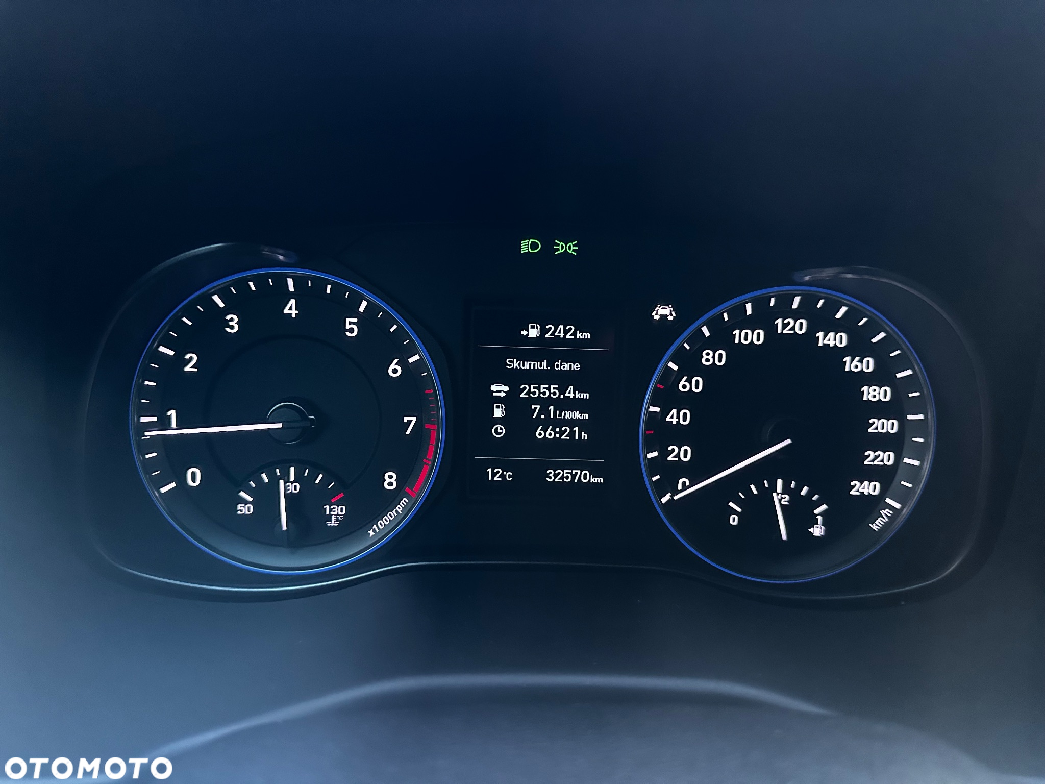 Hyundai Kona - 31