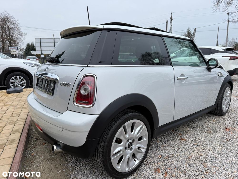 MINI Cooper Standard - 7