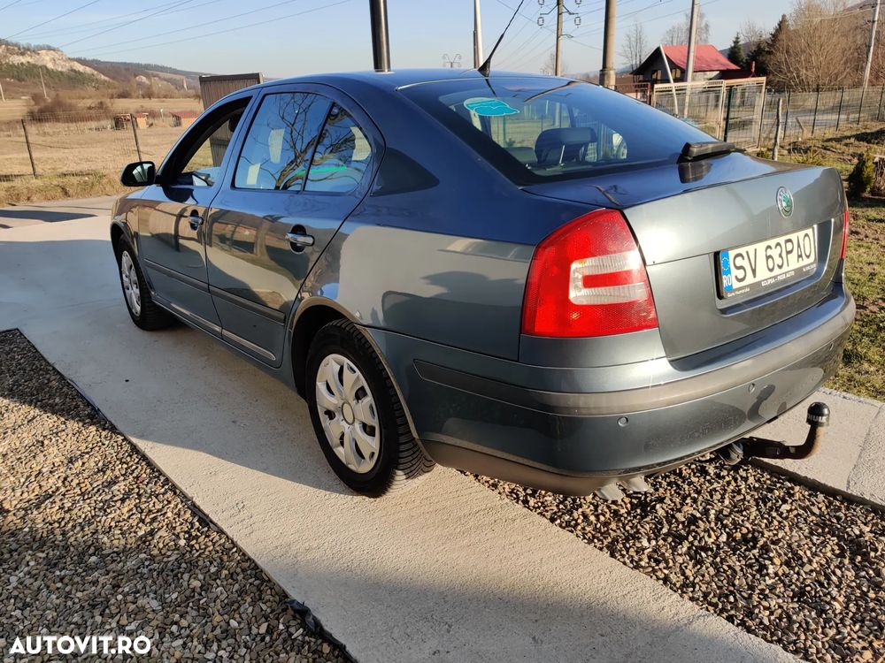 Skoda Octavia 2.0 TDI DPF Elegance - 6