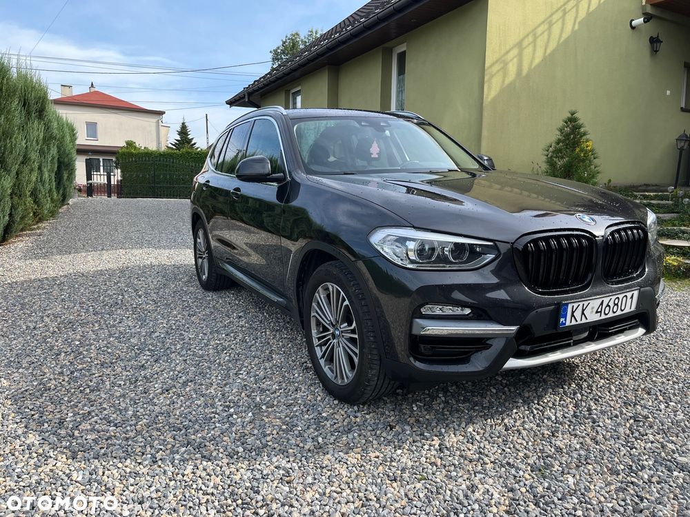 BMW X3 xDrive20d Luxury Line - 8