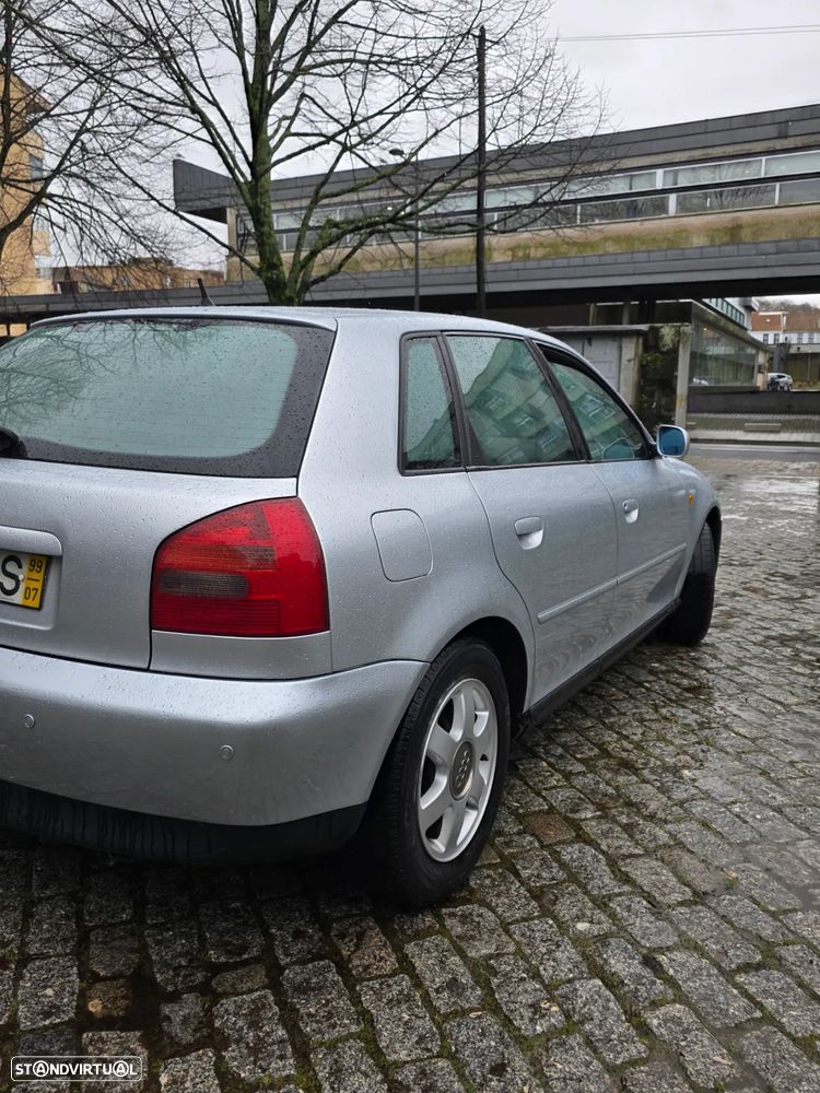 Audi A3 1.6 Attraction - 6