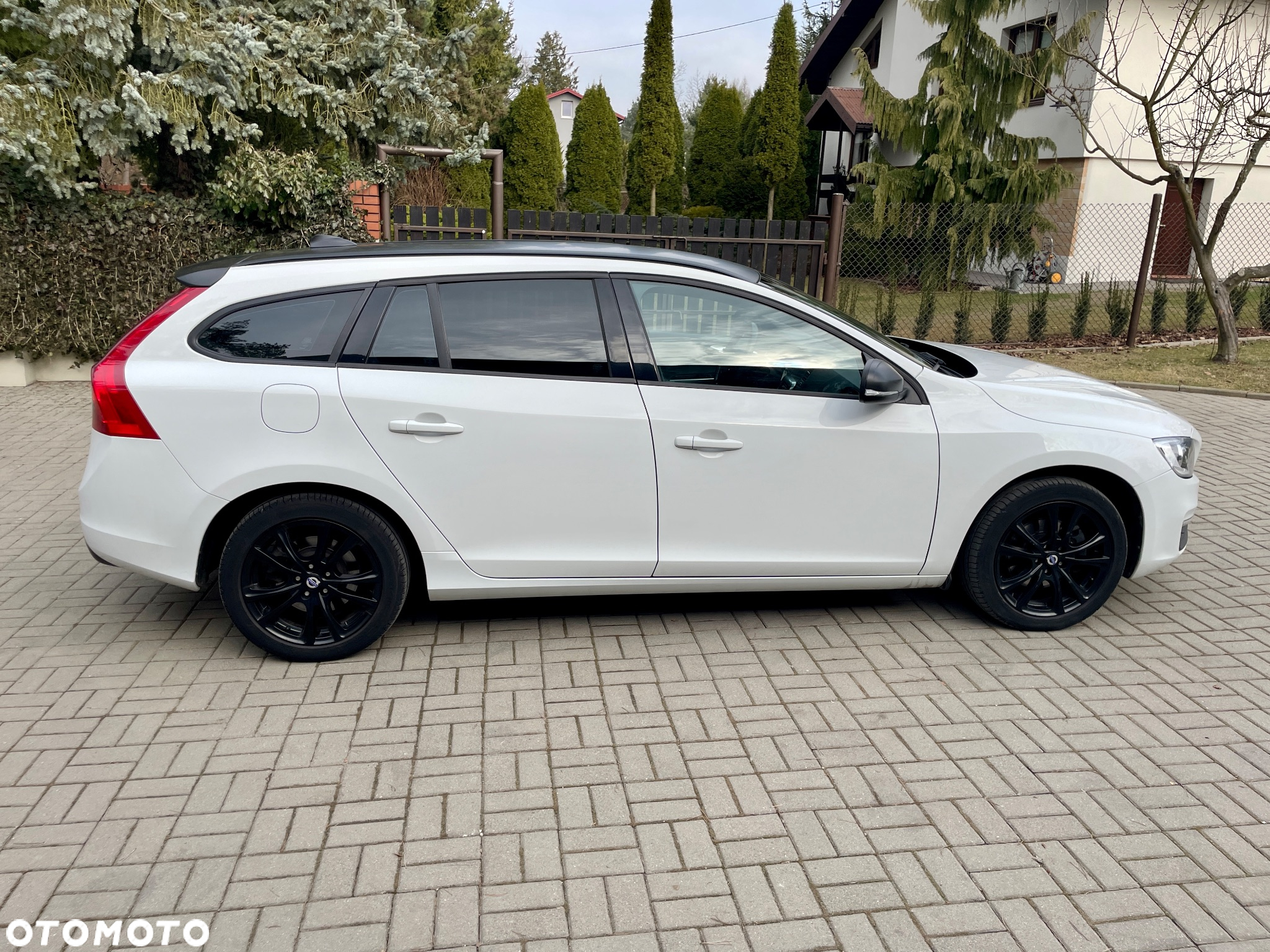 Volvo V60 D2 Drive-E Kinetic - 8