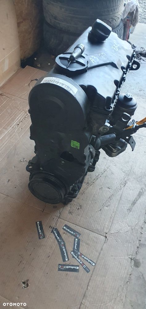 Silnik blok silnika słupek Audi A3 8P 1.9 TDI BKC - 4