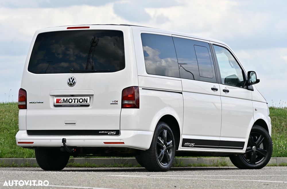 Volkswagen Multivan - 7