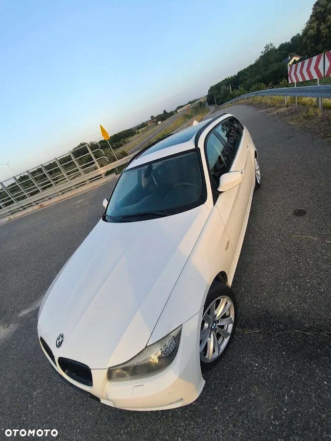 BMW Seria 3 320d xDrive DPF Touring Edition Fleet Sport - 20