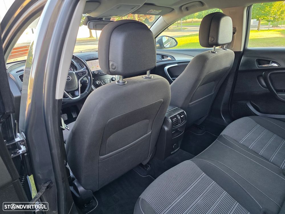 Opel Insignia Sports Tourer 2.0 CDTi Executive S/S - 19