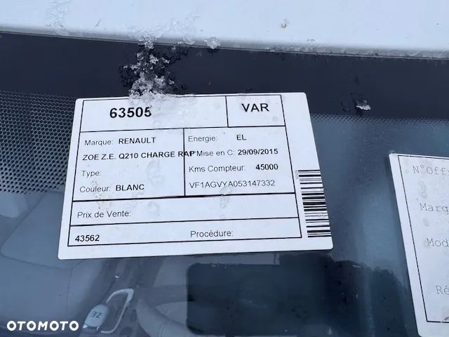 Volkswagen Passat CC 2.0 TDI Individual - 9