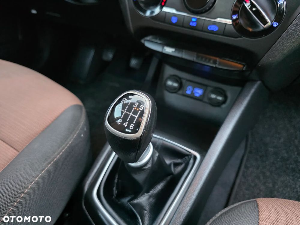 Hyundai i20 1.1 CRDi Classic + - 24