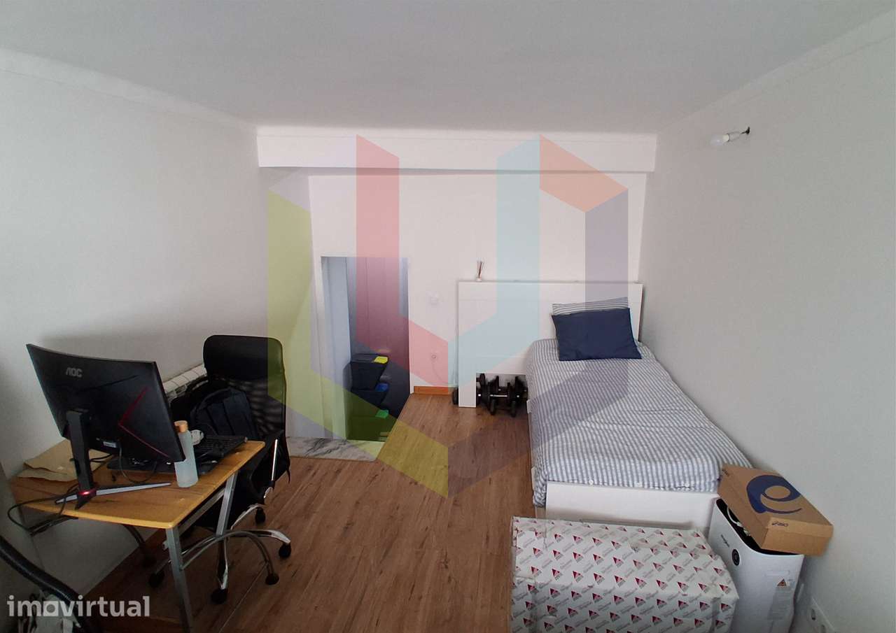 Apartamento T1 + 1 com terraço, varanda e garagem no Centro de Ílhavo. - Grande imagem: 5/9