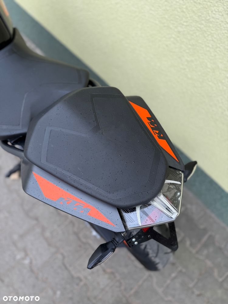 KTM Duke - 22