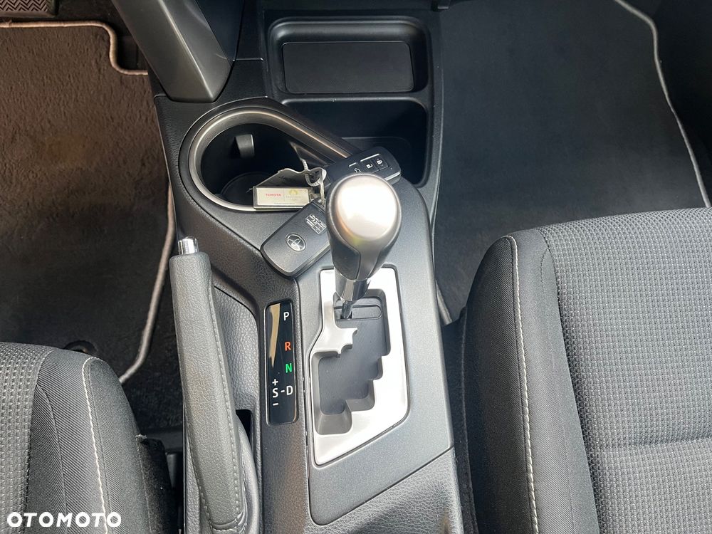 Toyota RAV4 - 33