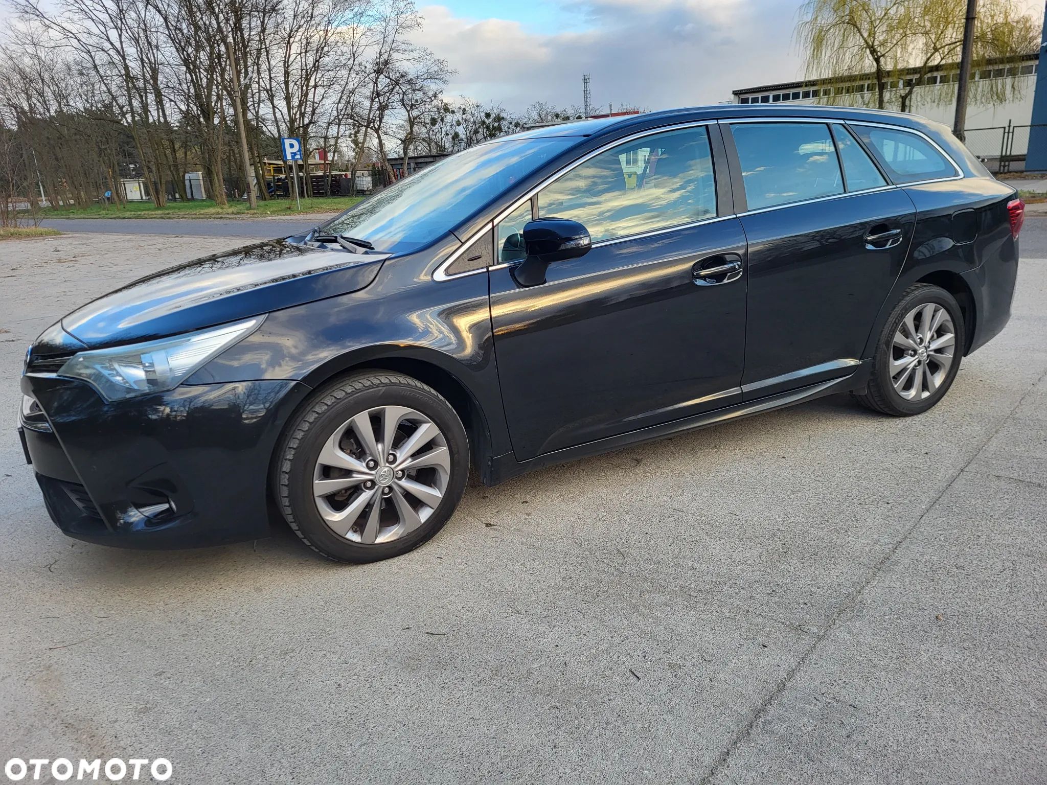 Toyota Avensis 1.6 D-4D Active - 1