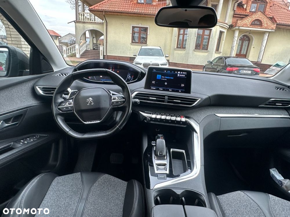 Peugeot 5008 - 18