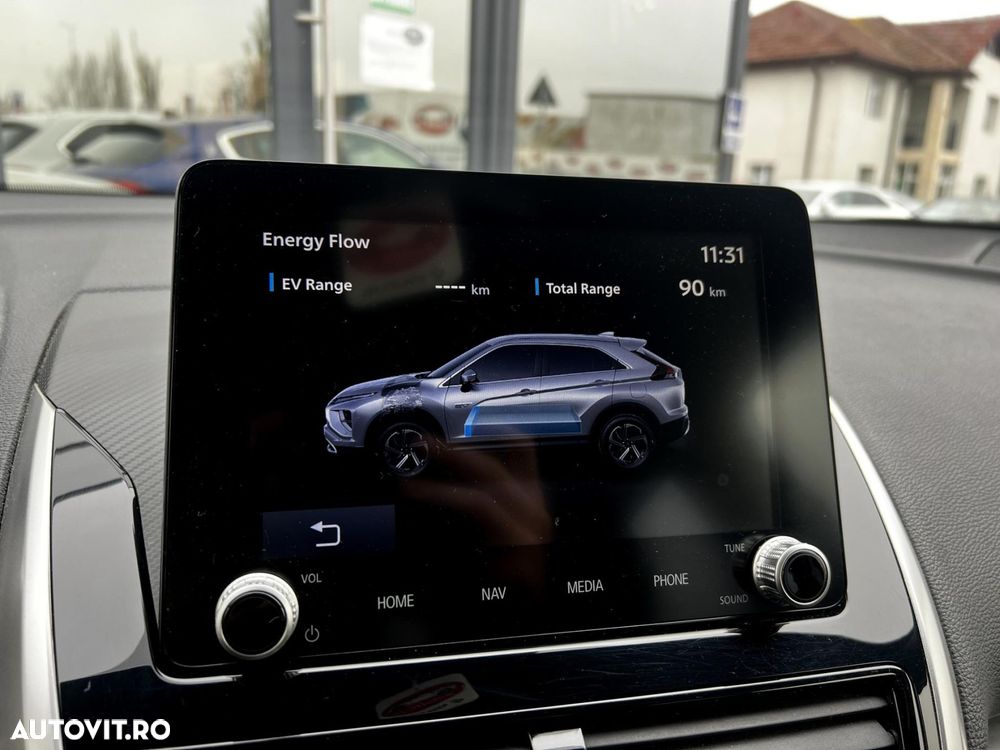 Mitsubishi Eclipse-Cross - 19