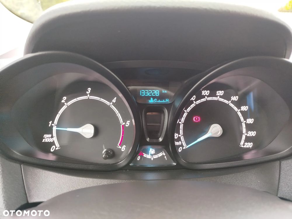 Ford Tourneo Courier - 6