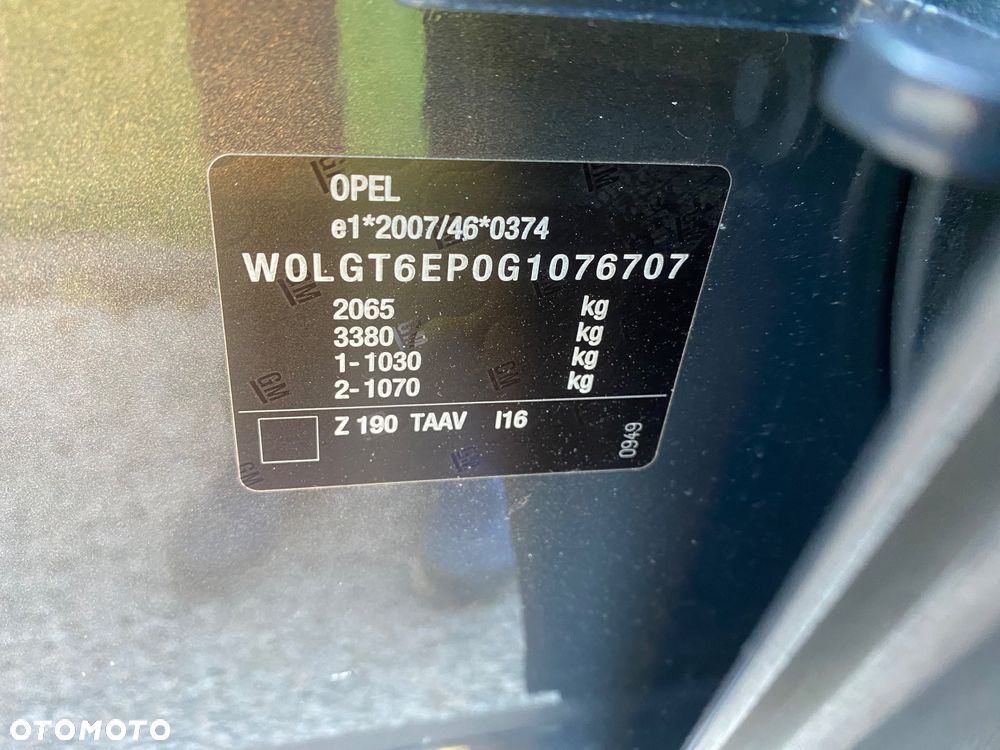 Opel Insignia 1.4 T Cosmo S&S - 26