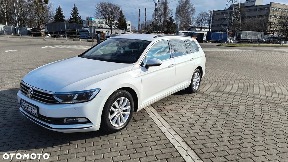 Volkswagen Passat - 3