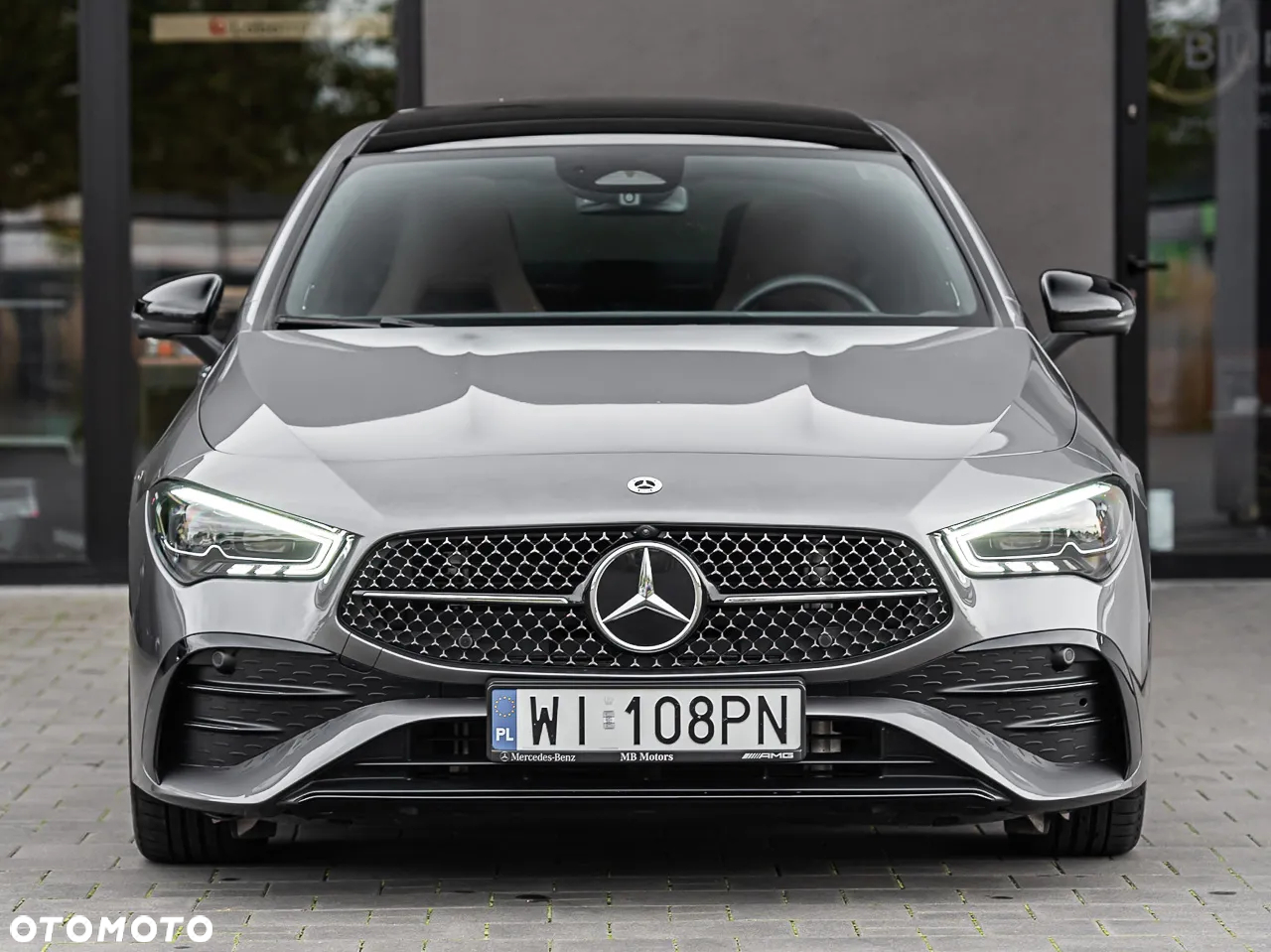Mercedes-Benz CLA 220 4-Matic AMG Line 7G-DCT - 4