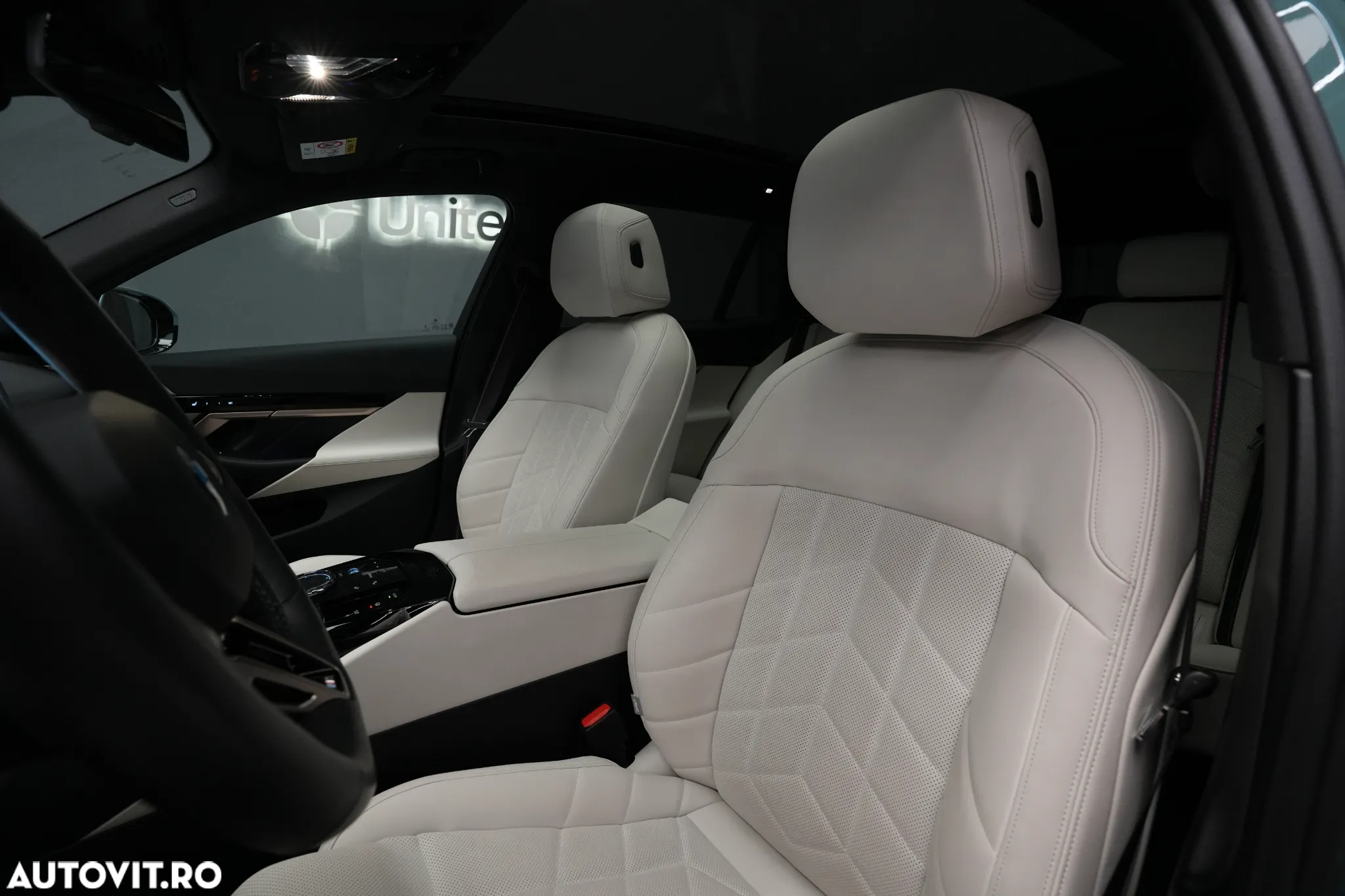 BMW Seria 5 520d xDrive AT MHEV - 20