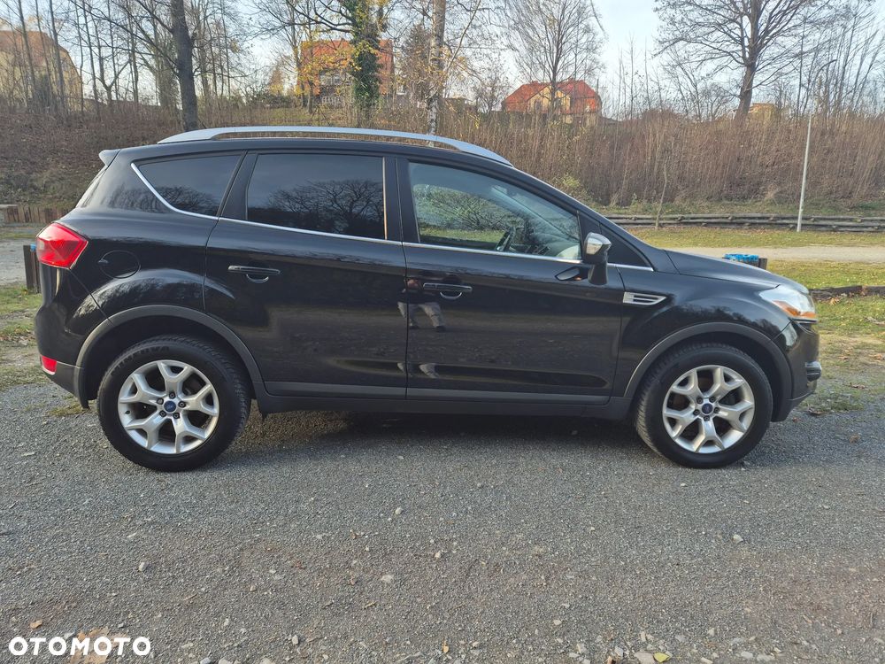 Ford Kuga 2.0 TDCi 4x4 Trend - 4