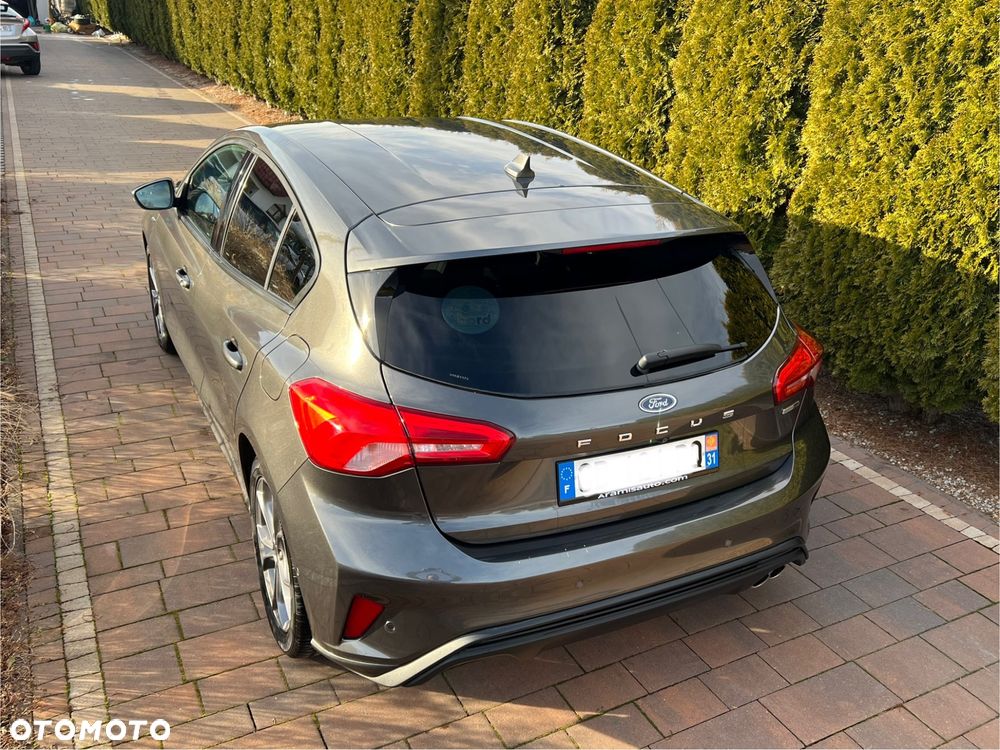 Ford Focus 1.0 EcoBoost mHEV ST-Line - 4