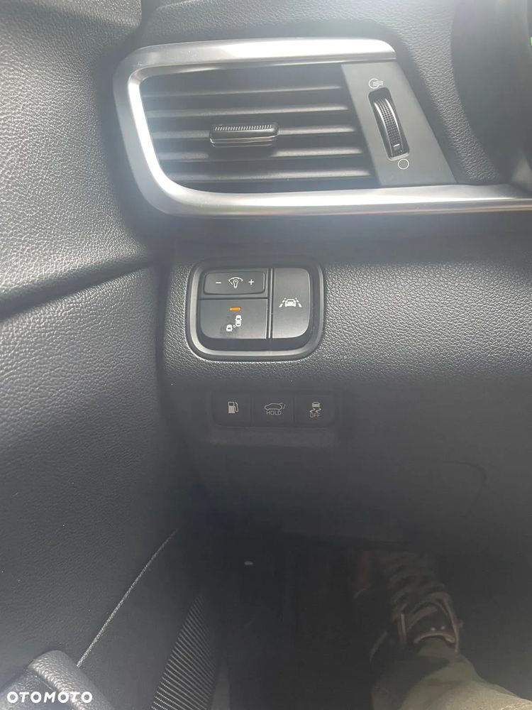 Kia Optima - 4