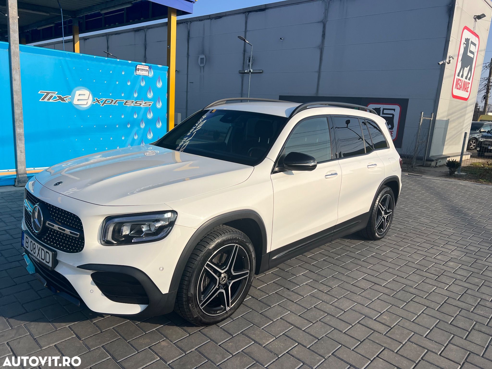 Mercedes-Benz GLB 200 d 4MATIC Aut. - 1