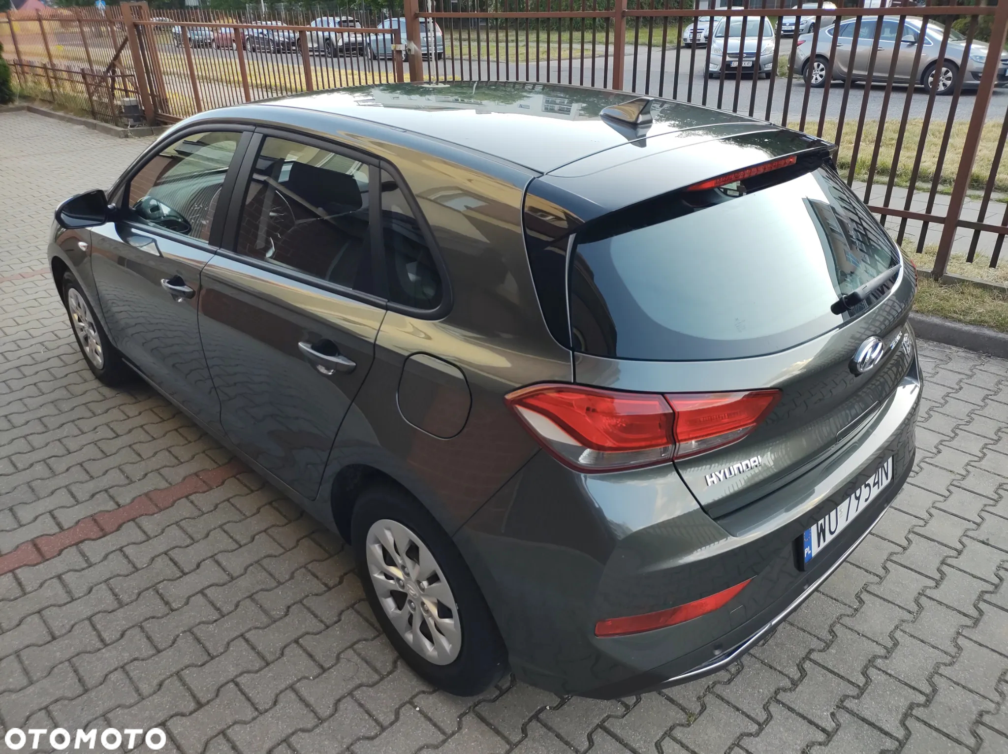 Hyundai i30 1.5 DPI Modern - 10