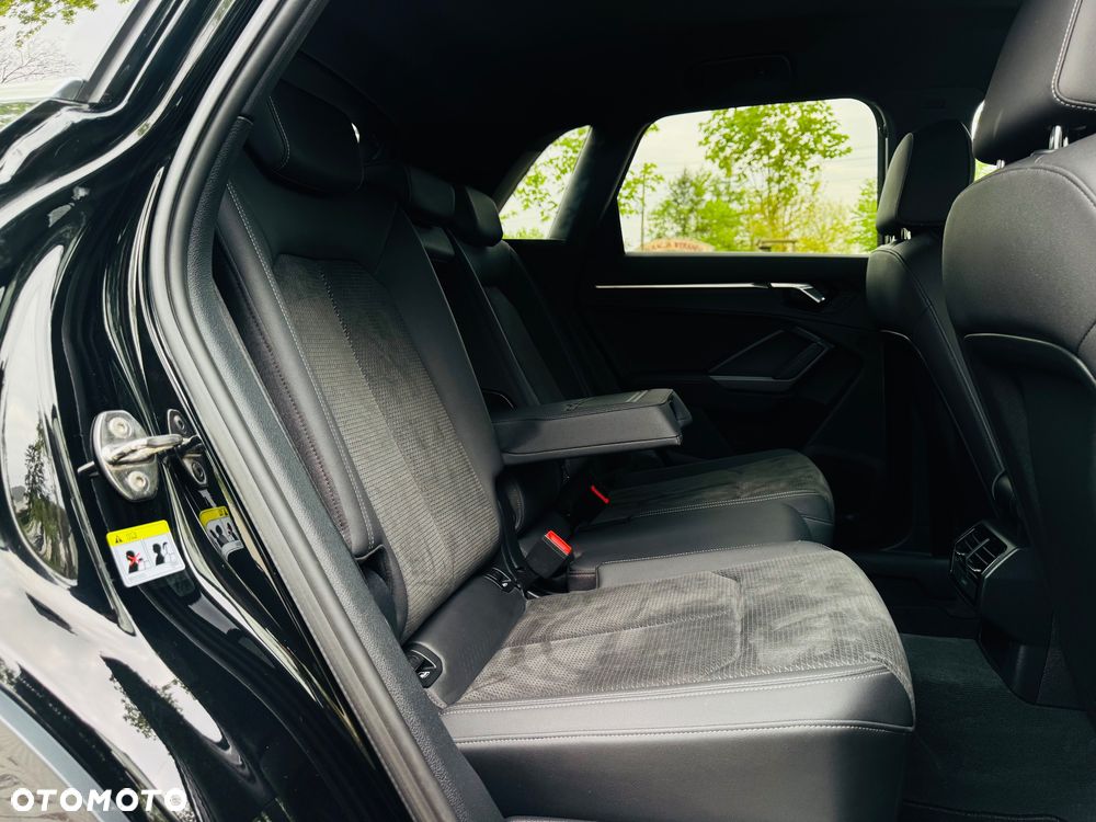 Audi Q3 35 TDI S tronic S line - 33