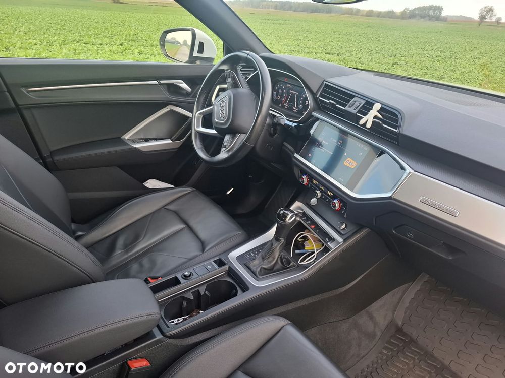 Audi Q3 - 10