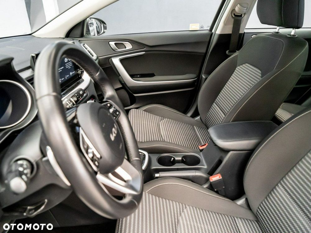 Kia Ceed 1.5 T-GDI M DCT - 20