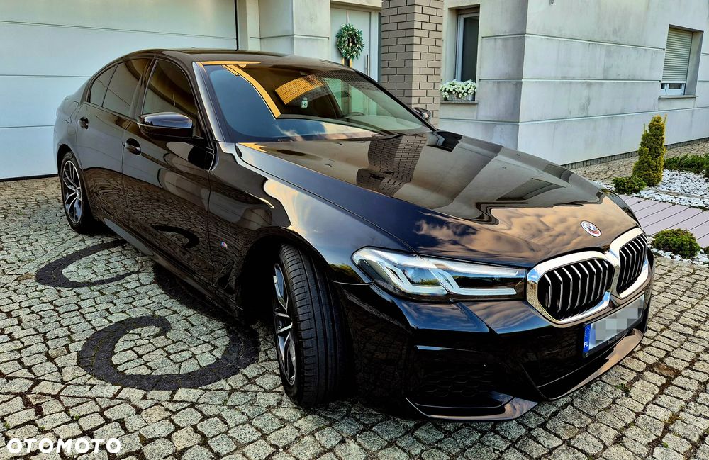 BMW Seria 5 520d xDrive mHEV M Sport sport - 2