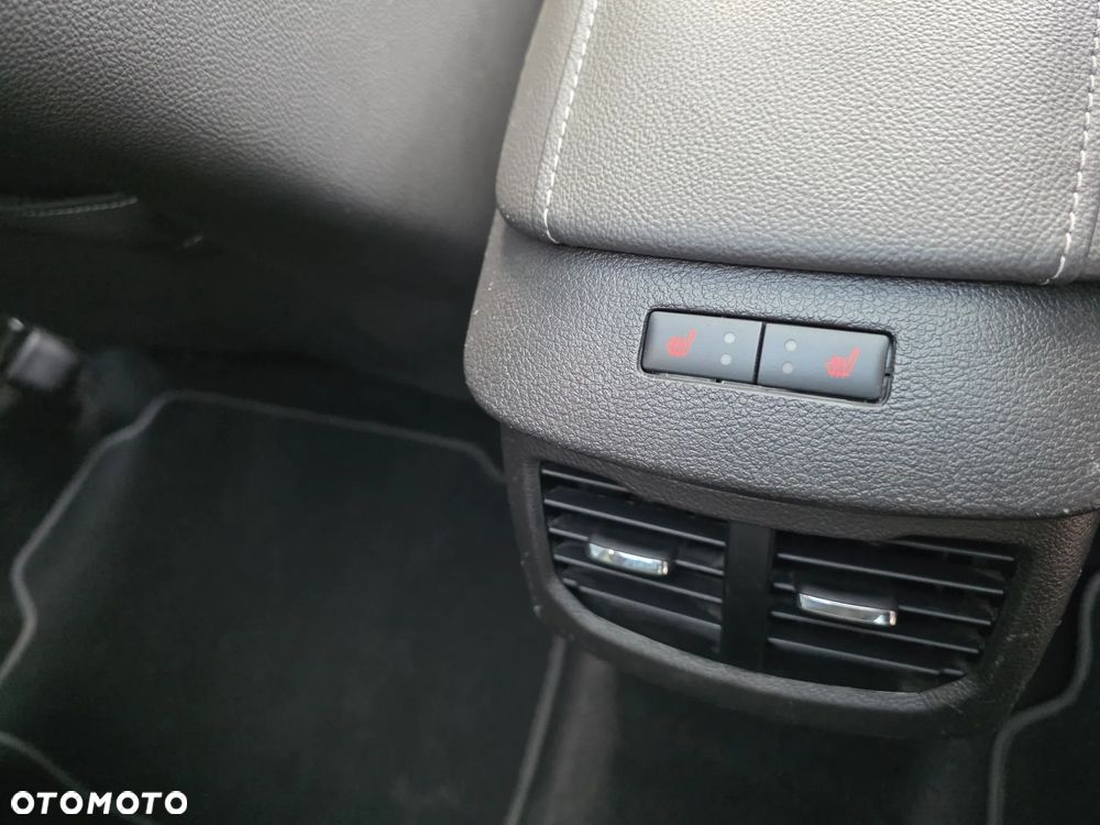 Ford Mondeo 2.0 TDCi PowerShift-Aut Allrad Titanium - 29