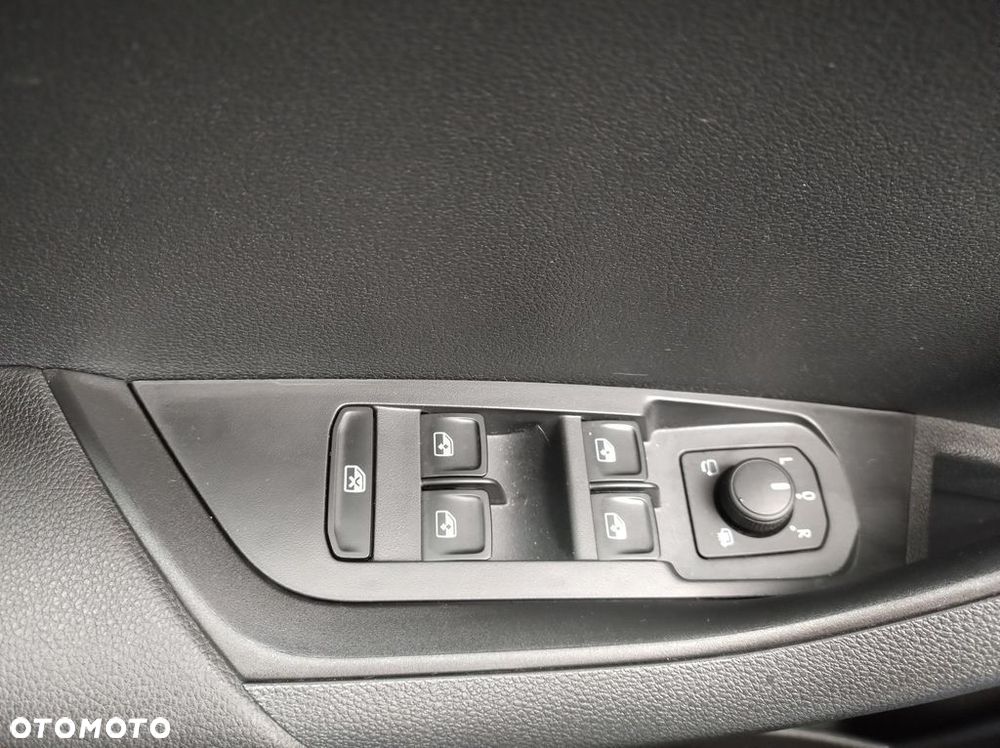 Skoda Karoq 1.5 TSI ACT Selection DSG - 16