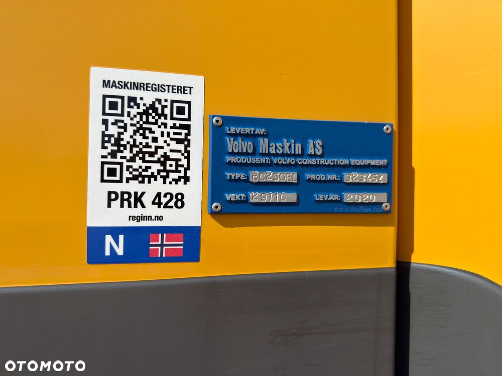 Volvo EC 250 EL - 37