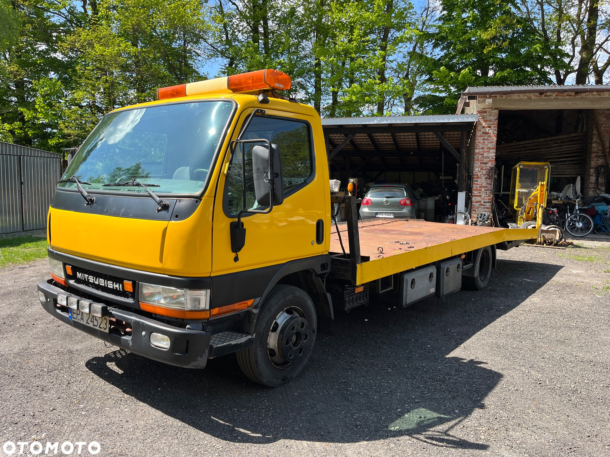 Mitsubishi Canter - 4